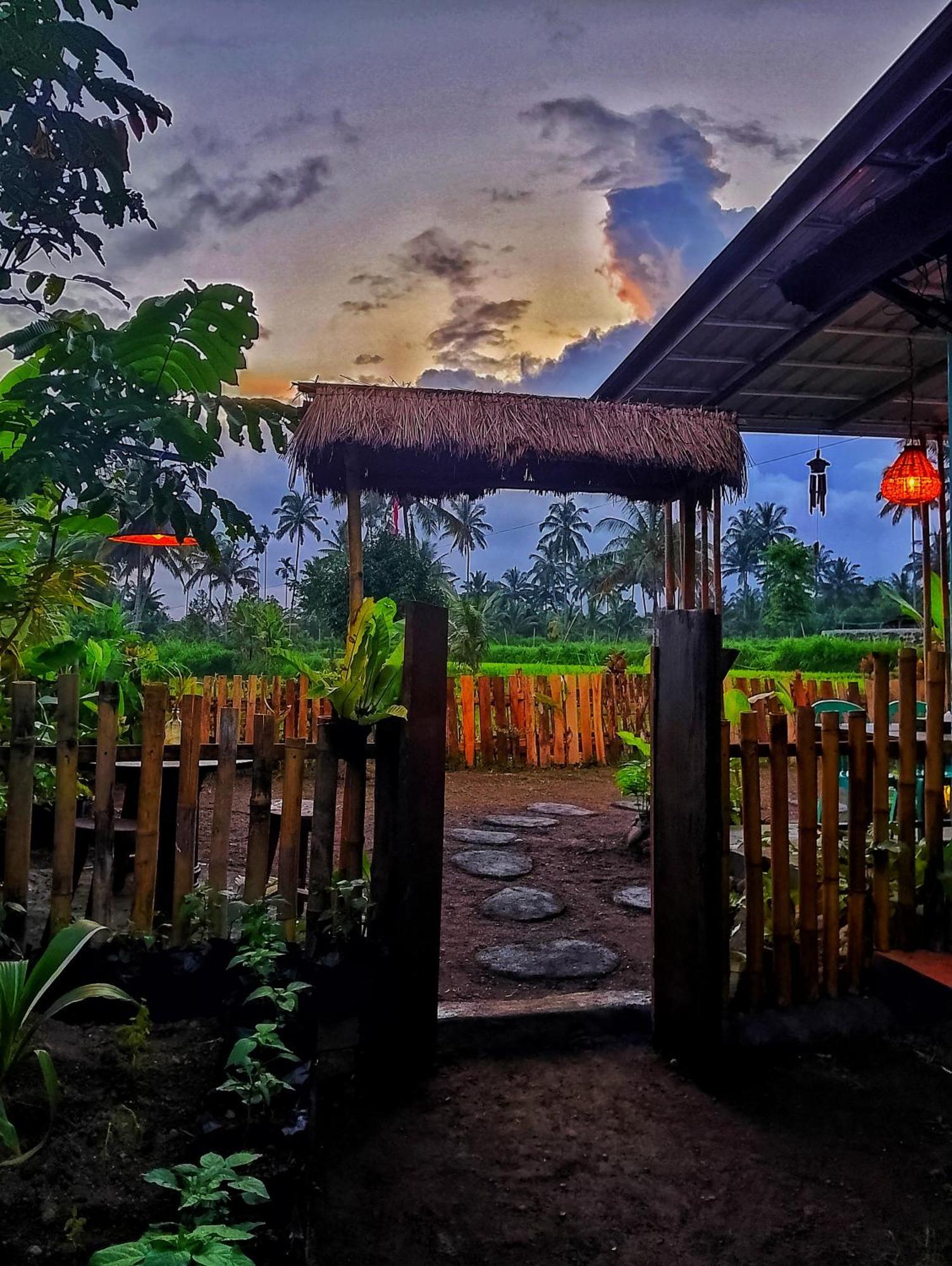 Alfarizi Homestay Tetebatu Exteriör bild